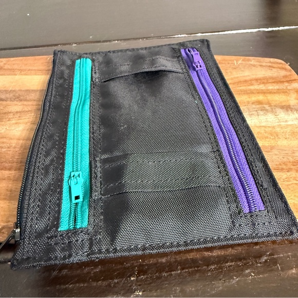 Baggallini Passport and Currency Bag Nylon Zipper Pockets Travel Neon - Picture 4 of 6